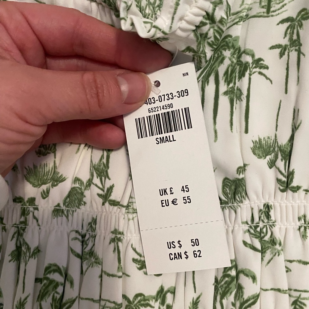 Abercrombie & Fitch top